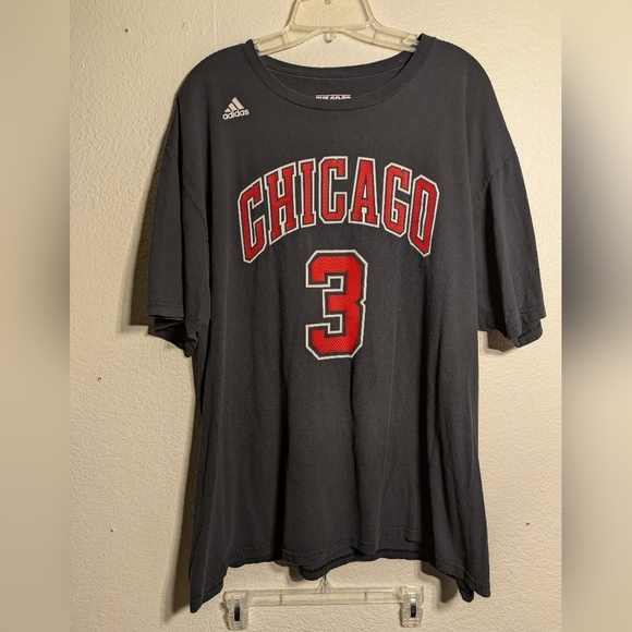Adidas Men's Black Chicago Graphic T-Shirt The Go Tee Pre-owned - Picture 2 of 8